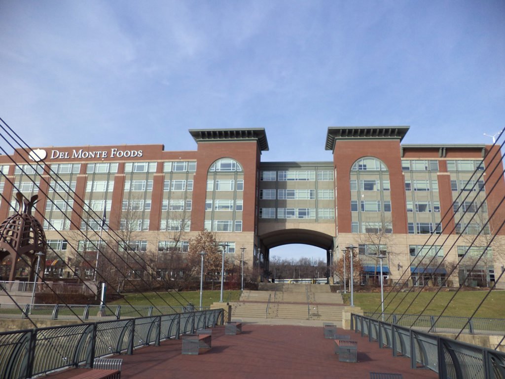 Delmonte Building Complex